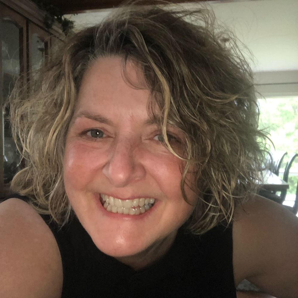 Meet your Posher, Tina